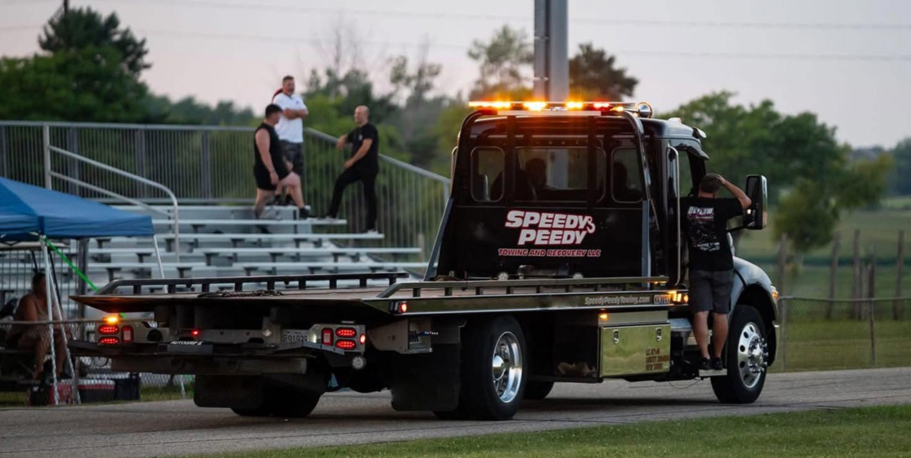 local-tow-trucks-west-allis